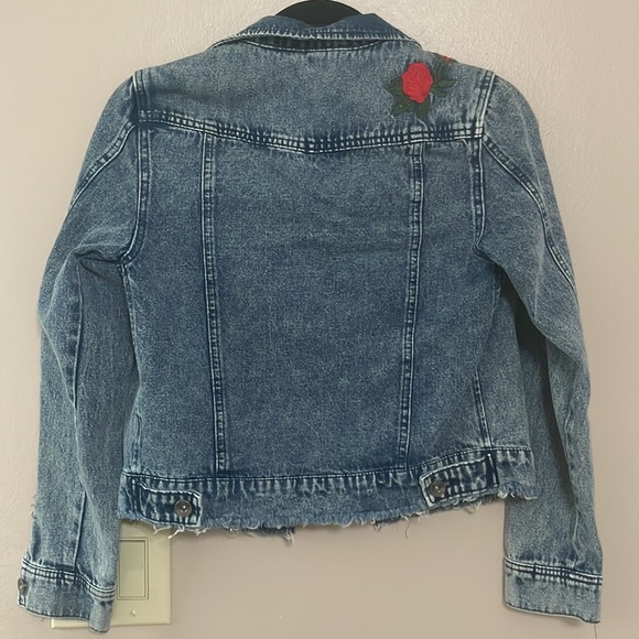 Denim Jacket with roses - Picture 2 of 4